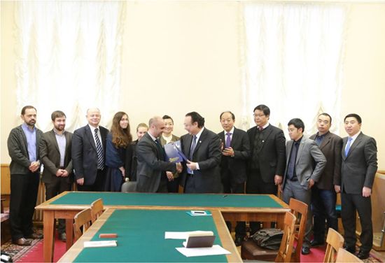 赵国祥率团访问白俄罗斯国立大学和俄罗斯莫斯科大学
